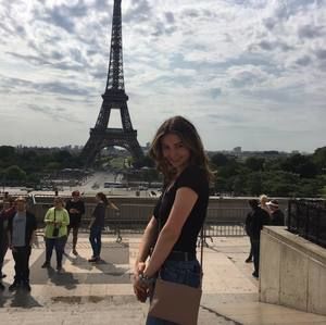 Meet your Posher, Elyse